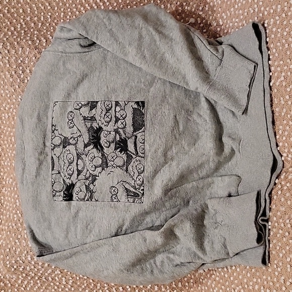 Uniqlo & Kaws Sesame Street sweatshirt - Picture 9 of 12